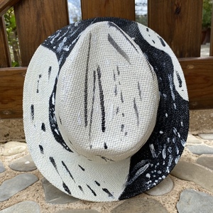 Ψάθινο καπέλο ζωγραφιστό - Black and white - ζωγραφισμένα στο χέρι, απαραίτητα καλοκαιρινά αξεσουάρ, ψάθινα - 5