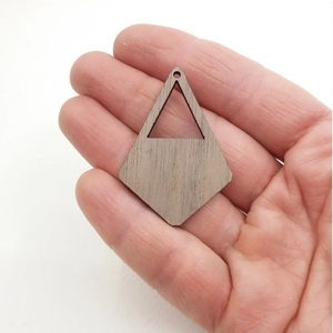 Ξύλινα εξαρτήματα σε σχήμα τρίγωνο για κατασκευή κοσμήματος - ξύλινα κοσμήματα, υλικά κοσμημάτων - 2