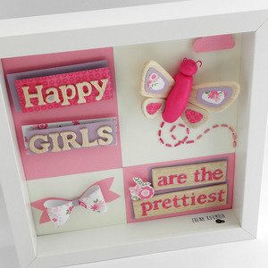 Καδράκι "Happy Girls" - διακοσμητικό, ξύλο, πίνακες & κάδρα, κορίτσι, χαρτί, λουλούδια, πηλός, χειροποίητα, πεταλούδα, δώρα για βάπτιση, δωμάτιο, personalised, για παιδιά, παιδικά κάδρα - 2