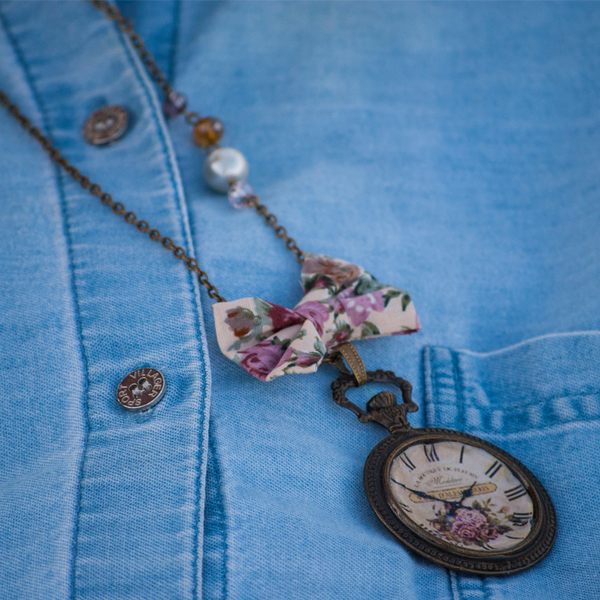 Τhe Clock is Ticking Romantic Edition - ύφασμα, ύφασμα, φιόγκος, vintage, μακρύ, ρολόι, μέταλλο, φλοράλ, μακριά - 4