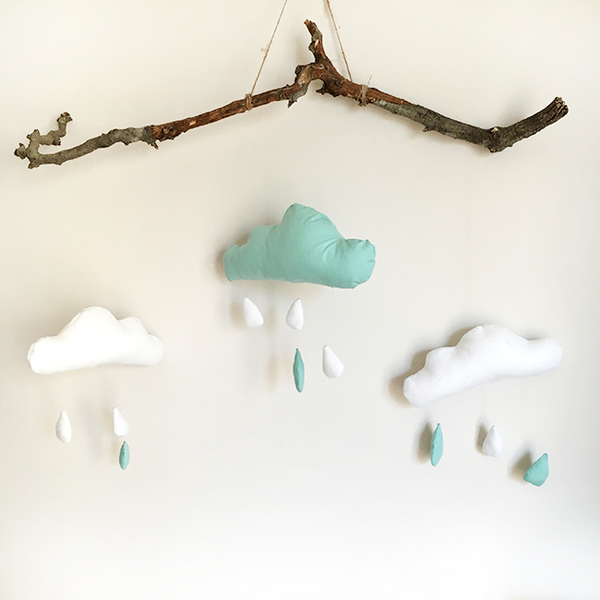 Ξύλινο διακοσμητικό τοίχου σύννεφα - ύφασμα, διακοσμητικό, ξύλο, αγόρι, τσόχα, μόμπιλε, για παιδιά
