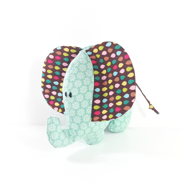 My little elephant! - μαξιλάρια, παιχνίδι, για παιδιά, δημιουργία, διακοσμητικό, διπλής όψης, μοναδικό, χειροποίητα, πουά, ύφασμα, δώρα, δώρα για βάπτιση, είδη δώρου, βρεφικά, unique, λούτρινα, αγόρι, κορίτσι, δώρα για μωρά