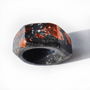 Δαχτυλίδι τσιμέντου "Φοίνιξ" - handmade, χαλκός, τσιμέντο, δαχτυλίδι, γεωμετρικά σχέδια, χειροποίητα, rock, σταθερά, μεγάλα
