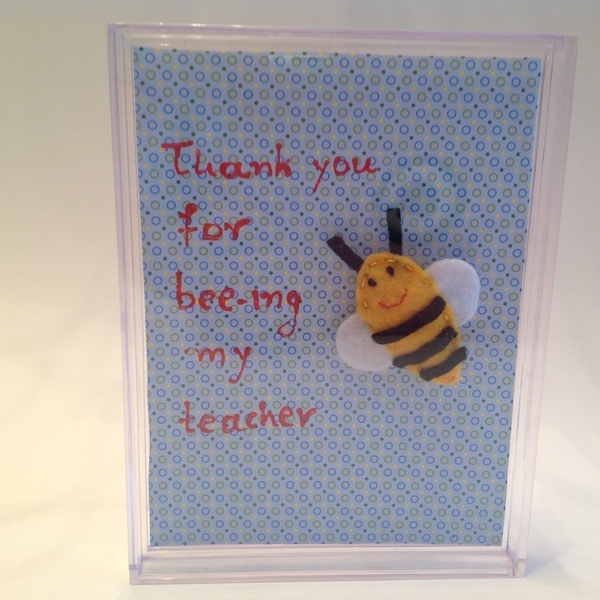 Καδράκι plexiglass "thank u for bee-ing my teacher" - πίνακες & κάδρα, τσόχα, σχολικό, 3d, plexi glass, για παιδιά