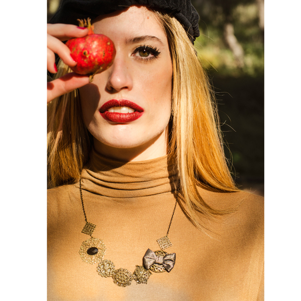 Precious Buttons Necklace - romantic, φιόγκος, ιδιαίτερο, vintage, κουμπί, ύφασμα, charms - 2