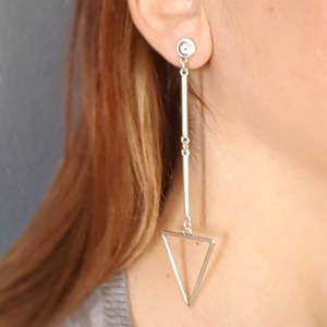 Σκουλαρίκια με τρίγωνο - statement, μοναδικό, μοντέρνο, γυναικεία, μέταλλο, γεωμετρικά σχέδια, minimal, must αξεσουάρ, rock, κρεμαστά - 2