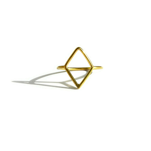Δαχτυλίδι μίνιμαλ " rhombus ring" - μοντέρνο, επιχρυσωμένα, ασήμι 925, δώρο, δαχτυλίδι, γεωμετρικά σχέδια, χειροποίητα, minimal, βεράκια, μικρά, gift, σταθερά, επιχρύσωση 14κ, Black Friday, δώρα για γυναίκες - 2