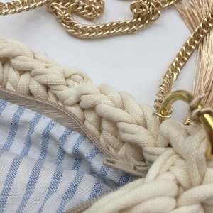 Μικρό τσαντάκι με χρυσή αλυσίδα - χιαστί, crochet, πλεκτές τσάντες, μικρές, φθηνές - 3