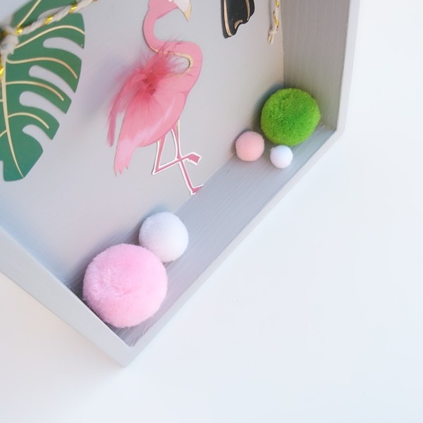 Παιδικό Καδράκι 3D με Φλαμίνγκο Tropical 15 x 15x 4 εκ ξύλο 2 - πίνακες & κάδρα, φτερό, κορίτσι, φελτ, δώρο, pom pom, φύλλο, 3d, γενέθλια, flamingos, κρεμαστά, πρωτότυπα δώρα, παιδικά κάδρα - 2