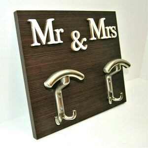 Κρεμάστρα τοίχου Mr & Mrs - δώρα γάμου, mr & mrs, ξύλινα διακοσμητικά, κρεμάστρες