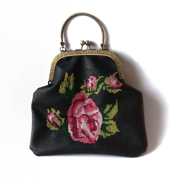 Κεντημένη τσάντα - La vie en rose - - ύφασμα, vintage, clutch, romantic, all day, δερματίνη