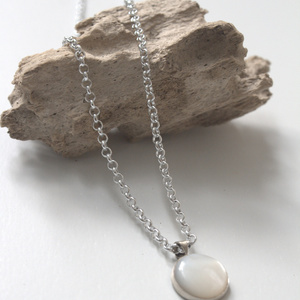 Κολιέ με όστρακο ( circle pendant, white shell gemstone) - ασήμι, ασήμι 925, επάργυρα - 2