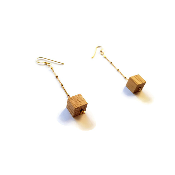 Χειροποίητα ξύλινα σκουλαρίκια κύβος "Cube earrings" - ασήμι, ξύλο, επιχρυσωμένα, κρεμαστά, γάντζος, Black Friday - 2