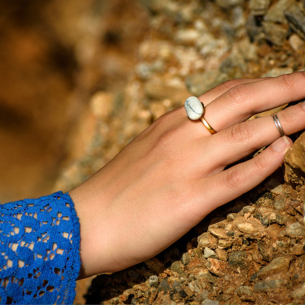 "Λαλούδες" - Xειροποίητο επίχρυσο ματ δαχτυλίδι με φυσικό βότσαλο!. - ημιπολύτιμες πέτρες, ημιπολύτιμες πέτρες, επιχρυσωμένα, θάλασσα, βότσαλα, αυξομειούμενα, φθηνά - 5