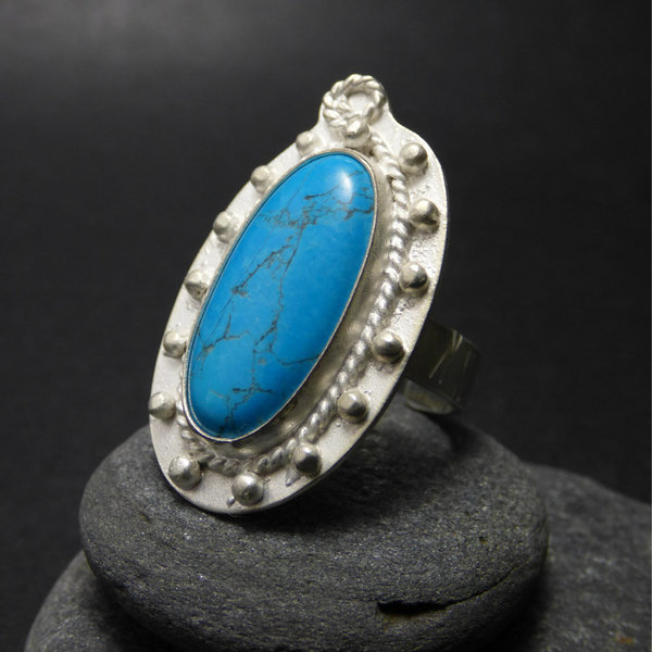 " Blue Howlite " - Χειροποίητο επάργυρο δαχτυλίδι με γαλάζιο Χαολίτη! - ιδιαίτερο, μοναδικό, μοντέρνο, κλασσικά, χειροποίητα, επάργυρα, ημιπολύτιμες πέτρες, χαολίτης, romantic, πριγκίπισσα, παραδοσιακό, απαραίτητα καλοκαιρινά αξεσουάρ, must αξεσουάρ, έργο τέχνης, γυναίκα, γυναικεία, donkey, vintage, fashion, sexy, unique, αυξομειούμενα, unisex, βραδυνά, gothic style, statement, μεγάλα - 2
