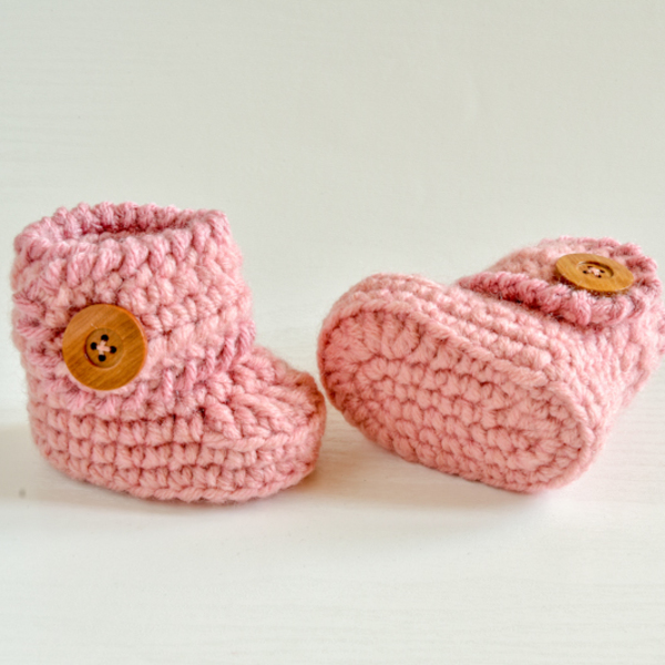 Ροζ πλεκτά μποτάκια για μωρά 0-6 μηνών - δώρο, χειροποίητα, αγκαλιάς - 3