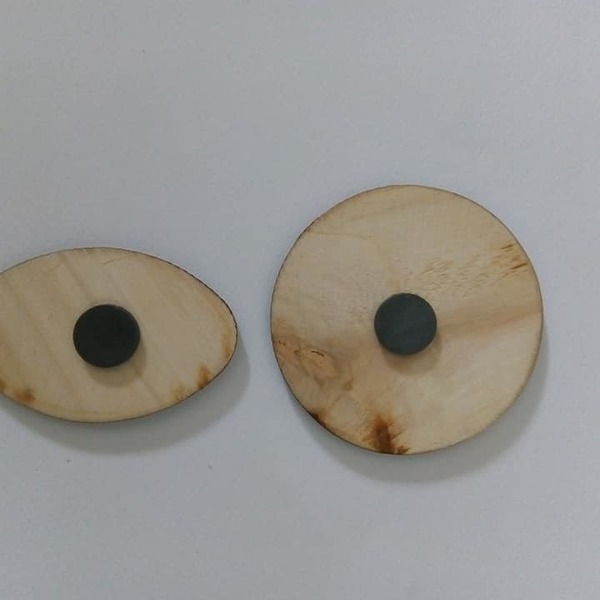 Μασα και ο Αρκουδος - Ξύλινα μαγνητάκια ψυγειου ΣΕΤ 2 κομματια χειροποιητα με τεχνικη δεκουπαγε. - ξύλο, διακοσμητικά, ξύλινα διακοσμητικά, μαγνητάκια ψυγείου - 3