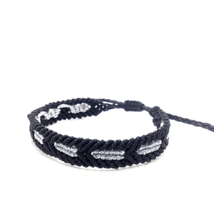 Black - Silver Arrow macrame bracelet - μακραμέ, κορδόνια, bracelet, αυξομειούμενα - 3
