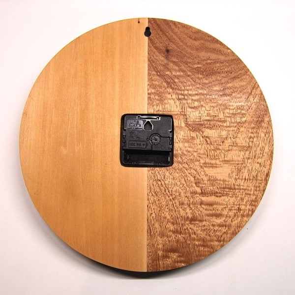 Ρολόι τοίχου από niangon και φλαμούρι - ξύλο, ξύλο, διακόσμηση, χειροποίητα, ξύλινα διακοσμητικά, ρολόγια - 2