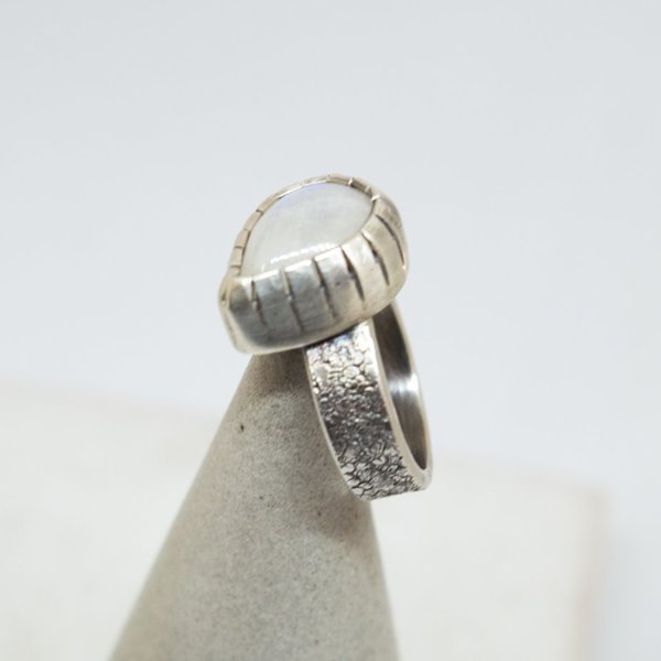 Δαχτυλίδι ασημένιο με Φεγγαρόπετρα - ημιπολύτιμες πέτρες, φεγγαρόπετρα, boho, σταθερά - 2