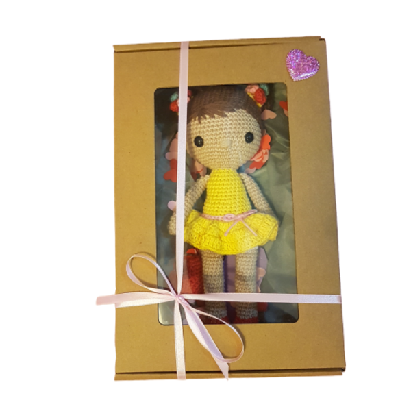 Πλεκτή κουκλίτσα με κίτρινο φόρεμα - λούτρινα, παιχνίδια, δώρα γενεθλίων, amigurumi, δώρο γέννησης - 5