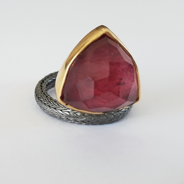 Ruby Triangle Ring - Ασημένιο Τρίγωνο Δαχτυλίδι με Ρουμπίνι - μεγάλα, επιχρυσωμένα, γεωμετρικά σχέδια, επιπλατινωμένα, ασήμι 925 - 5