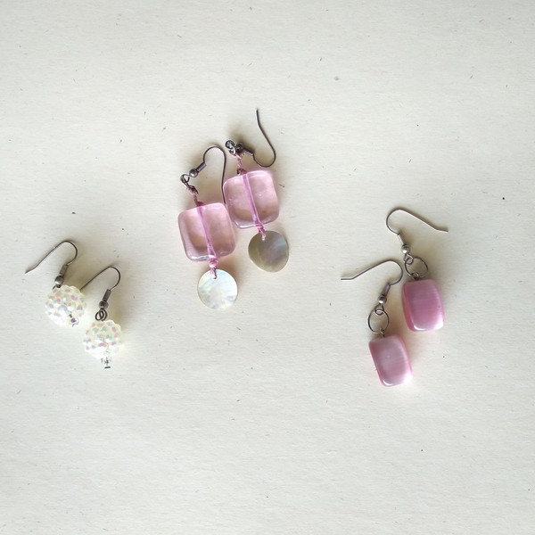 Σκουλαρίκια σε ροζ απόχρωση, τρία ζευγάρια - γυαλί, χειροποίητα, κρεμαστά, faux bijoux, φθηνά