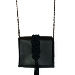 Urban Queen Χειροποίητη μαύρη δερμάτινη τσάντα “Vanity mini” - δέρμα, χιαστί, μακραμέ, πλεκτές τσάντες