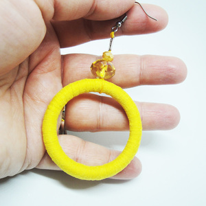 Σκουλαρίκια μεγάλοι κίτρινοι κρίκοι με χάντρες - statement, γεωμετρικά σχέδια, χειροποίητα, κρίκοι, μεγάλα σκουλαρίκια - 2