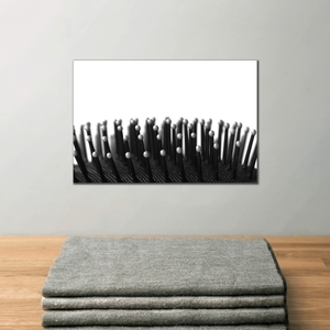 Κάδρο 50*35 εκ.| Ασπρόμαυρη φωτογραφία εκτυπωμένη σε χαρτί επικολλημένη υλικό foam πάχους 1εκ. | Βούρτσα ομορφιάς| Χρώμα λευκό, μαύρο - πίνακες & κάδρα, minimal - 2