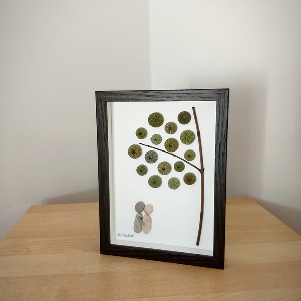 Κάδρο με βότσαλα "δέντρο με αχινούς" - πίνακες & κάδρα, romantic, ζευγάρια - 2