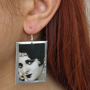 σκουλαρίκια μέταλλο αλουμίνιο πρόσωπο γυναίκας vintage pin up φωτογραφία - επάργυρα, κρεμαστά, μεγάλα, faux bijoux, φθηνά - 5