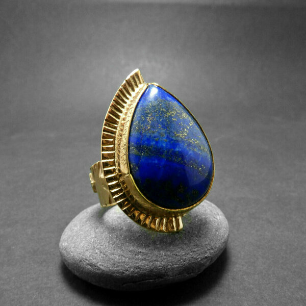 "Μagic lapis dropa" - Χειροποίητο δαχτυλίδι, επίχρυσο, με ημιπολύτιμο λίθο Lapis Lazuli σε σχήμα δάκρυ! - ημιπολύτιμες πέτρες, επιχρυσωμένα, φεγγάρι, boho, boho, μεγάλα, αυξομειούμενα, φθηνά - 2