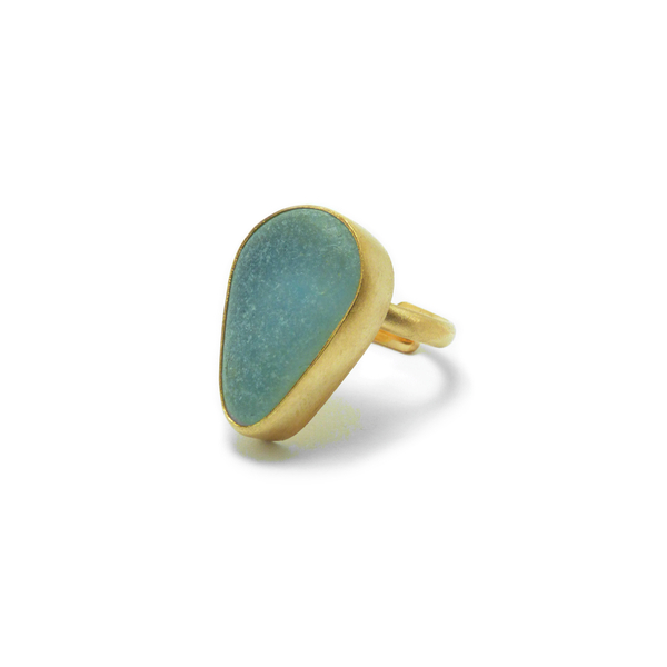 " Golden Seaglass ring" - Xειροποίητο επίχρυσο ματ δαχτυλίδι με γυαλάκι της θάλασσας! - ημιπολύτιμες πέτρες, επιχρυσωμένα, μικρά, μικρά, boho, αυξομειούμενα, φθηνά