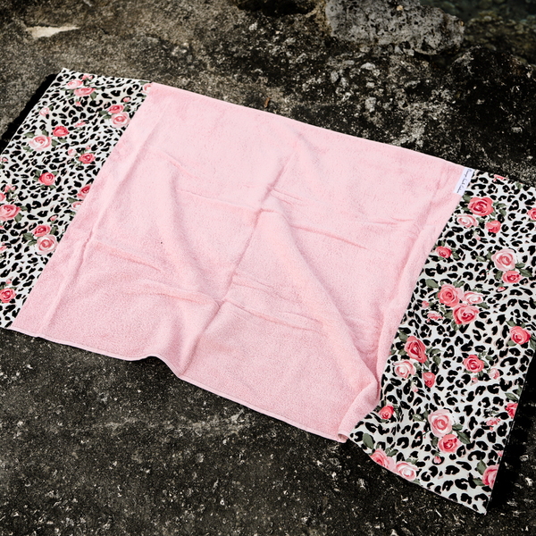 Wild roses beach towel - χειροποίητα, εντυπωσιακό, απαραίτητα καλοκαιρινά αξεσουάρ - 4