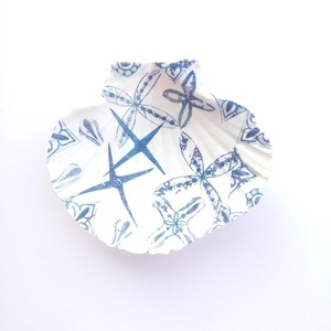 Διακοσμητικό Κοχύλι Πιατάκι με μπλε print για τα Κοσμήματα - κοχύλι, διακόσμηση κήπου, πιατάκια & δίσκοι