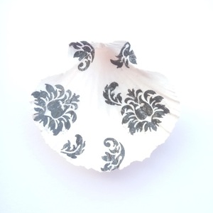Διακοσμητικό Κοχύλι Πιατάκι με Ασπρόμαυρο print για τα Κοσμήματα - πιατάκια & δίσκοι, διακόσμηση, κοχύλι, διακόσμηση κήπου