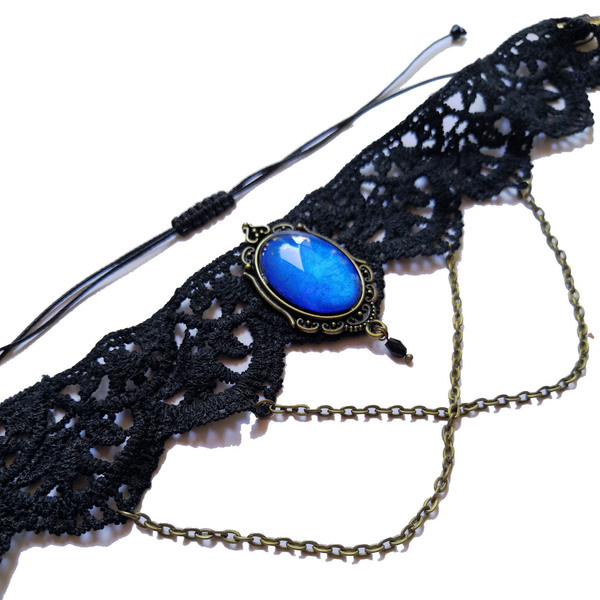 Choker, μπλε καμπουσόν, μαύρη δαντέλα με αλυσίδα, gothic