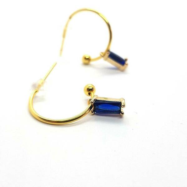 "Endless Blue Mini Hoops" - Μίνιμαλ κρεμαστά σκουλαρίκια με μεταλλικά στοιχεία - επιχρυσωμένα, ορείχαλκος, κρίκοι, μικρά, γάντζος, φθηνά - 3