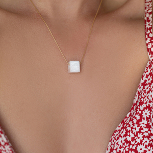 White bead necklace - κοντά, επιχρυσωμένα, ασήμι 925, χάντρες
