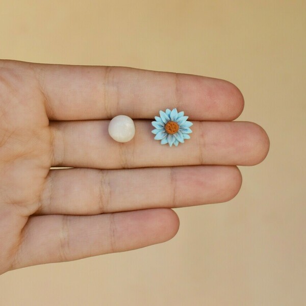 "Baby blue daisies"- Σετ χειροποίητα σκουλαρίκια, κολιέ και δαχτυλίδι με γαλάζια μαργαρίτα (πηλός, ατσάλι) - δώρο, πηλός, λουλούδι, σετ κοσμημάτων - 4
