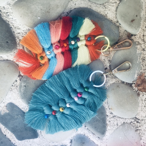 Μπρελόκ για τα κλειδιά πλεκτο- Knitted keychain multicolor - πλεκτά, αυτοκινήτου, σπιτιού - 4
