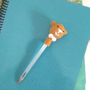 Χειροποίητο Αρκουδάκι Pencil Topper - σχολικό, αρκουδάκι, δώρα για παιδιά, amigurumi - 2
