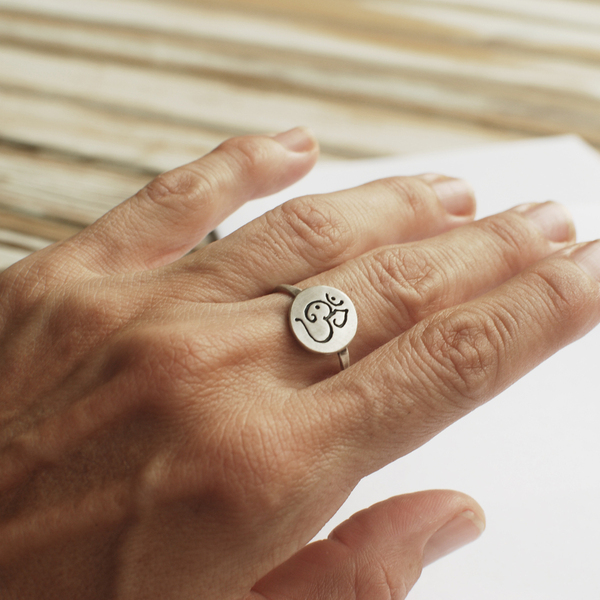 Ασημένιο δακτυλίδι 925 με σύμβολο γιόγκα Ομ - ασήμι 925, μικρά, boho, σταθερά - 5