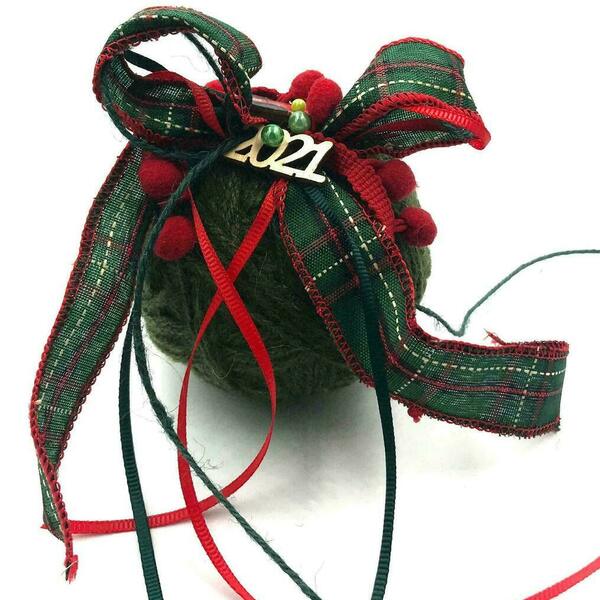 Χριστουγεννιάτικη Χειροποίητη Μάλλινη Μπάλα Γούρι Πράσινη CC0020 - στολίδι δέντρου, στολίδια, μπάλες