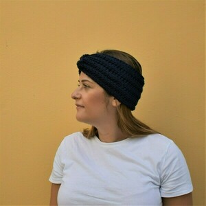 Χειροποίητη πλεκτή στριφτή κορδέλα μπλε σκούρο από 100% ακρυλικό νήμα - μαλλί, turban, headbands - 3