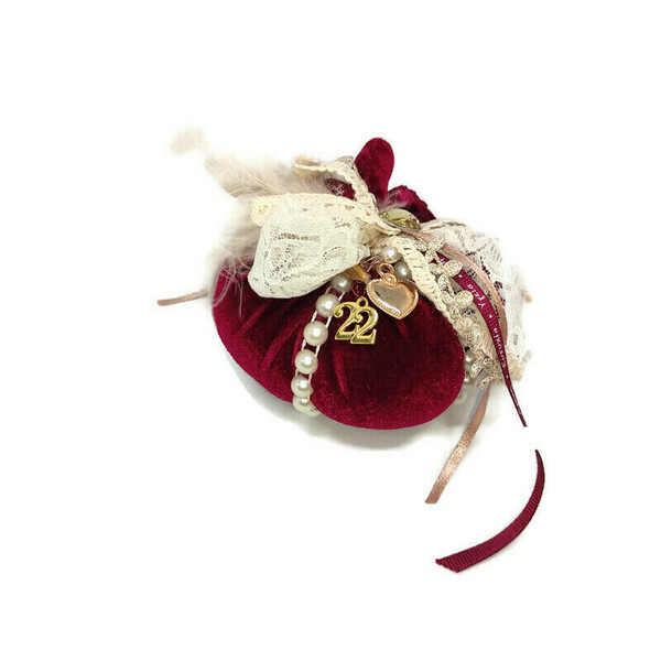 Γούρι 2022 Κολοκύθα Μπορντώ 9cm Βελούδινη με μεταλλικά στοιχεία, πέρλα και δαντέλα - διακοσμητικά, χριστουγεννιάτικα δώρα, κολοκύθα, δώρα για γυναίκες