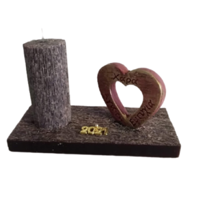 Γούρι κερί επιτραπέζιο Χριστουγεννιάτικο ξυστό αρωματικό με σχέδιο καρδιά ευχές σάπιο μήλο 2021. - χριστουγεννιάτικα δώρα, γούρια, κεριά & κηροπήγια