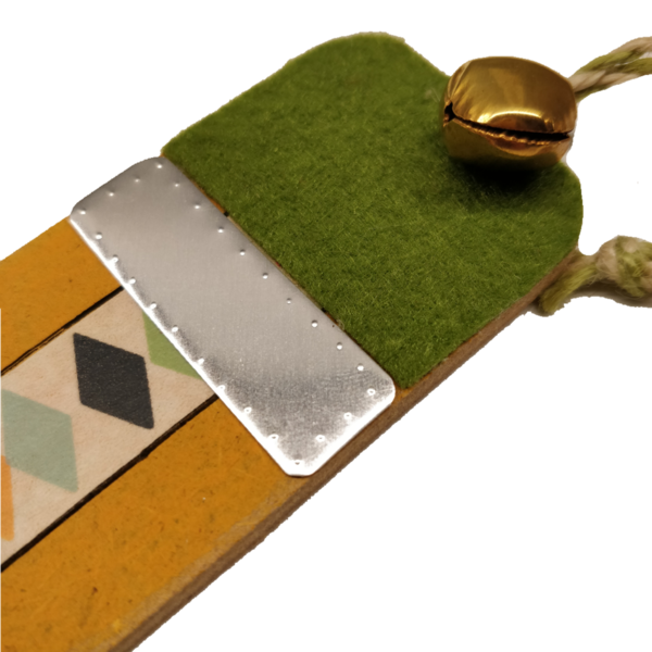 "Μολύβι!" – Χειροποίητο στολίδι από ξύλο 15,5 Χ 4 εκ. για δασκάλα ή δάσκαλο με ανάγλυφα στοιχεία μέταλλο, τσόχα, σε κουτί δώρου - ξύλο, πρωτότυπα δώρα, στολίδι δέντρου, δώρα για δασκάλες - 3