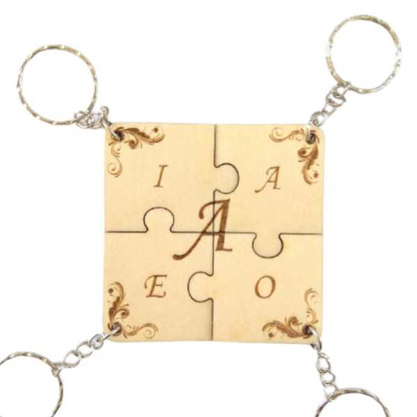 Τετραπλό μπρελόκ puzzle με μονογράμματα - ξύλο, δώρο, οικογένεια, σπιτιού